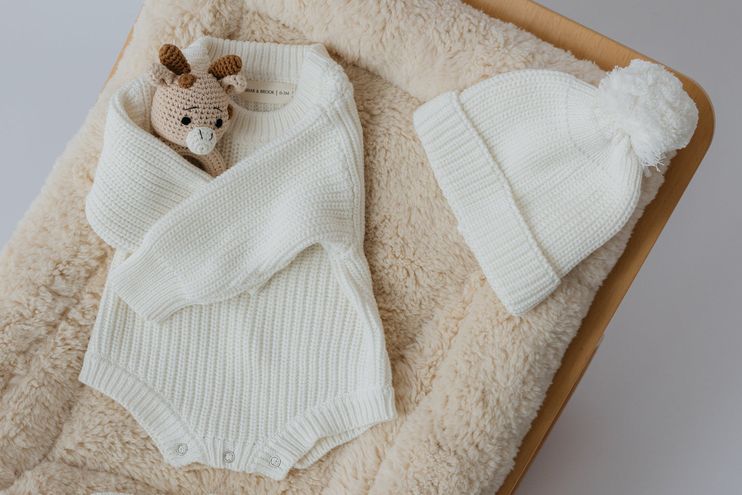 Knit Pom Hat Beanie- Ivory