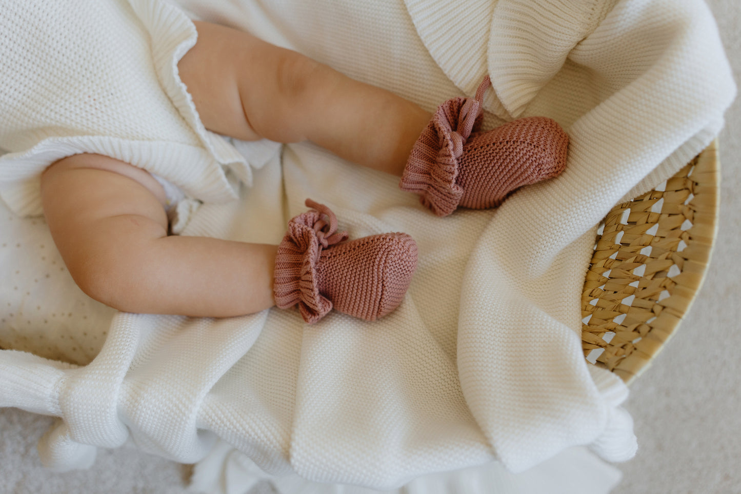 Knit Ruffle Booties-Dusty Rose