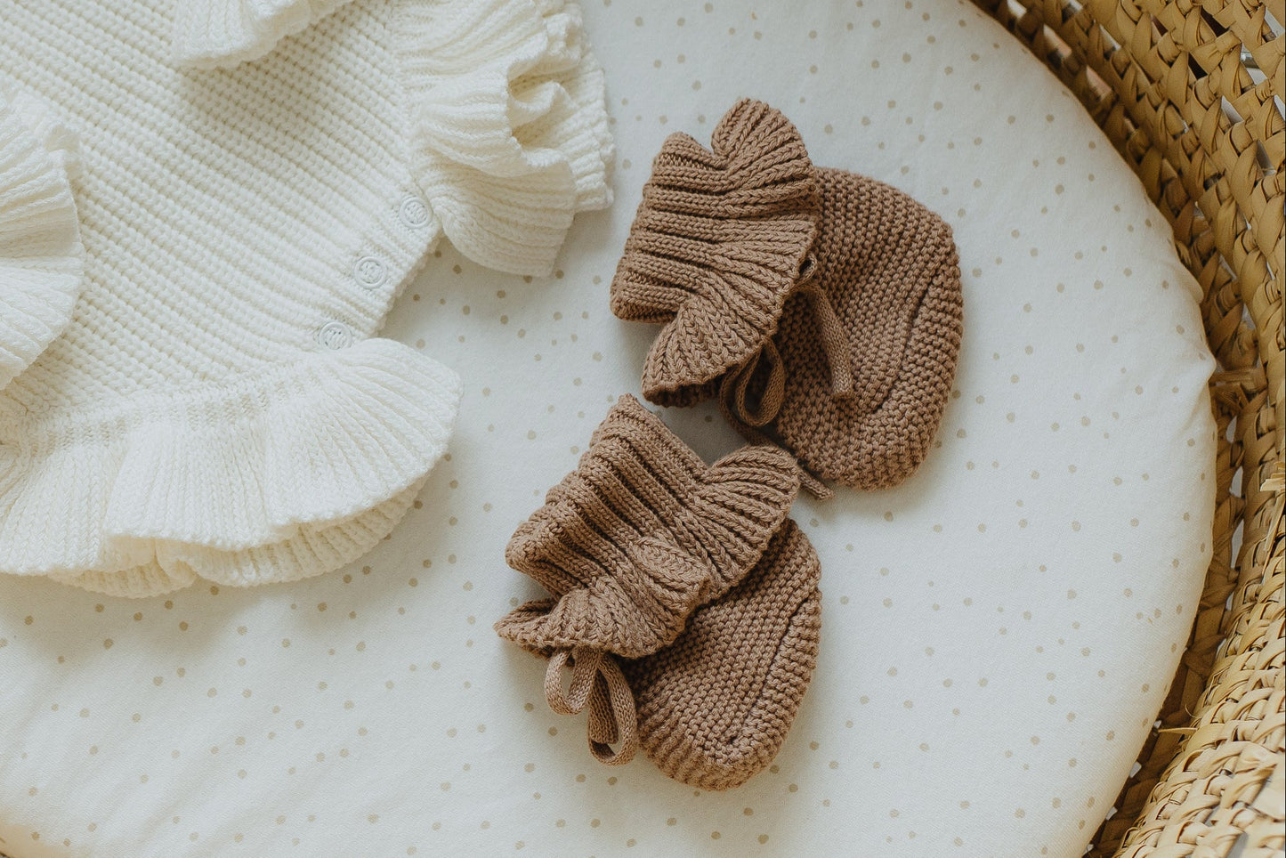 Knit Ruffle Booties- Acorn