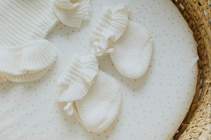 Knit Ruffle Booties-Ivory