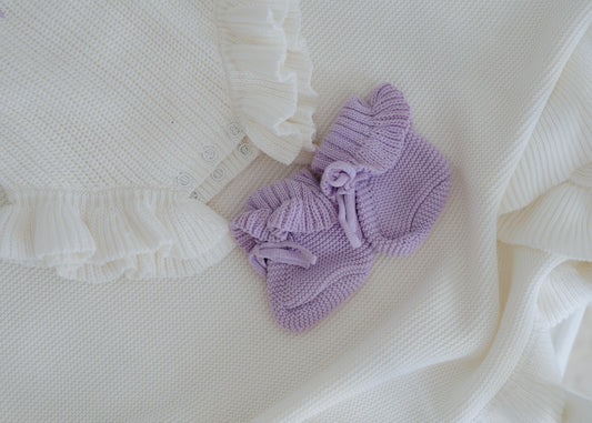 Knit Ruffle Booties- Lavender