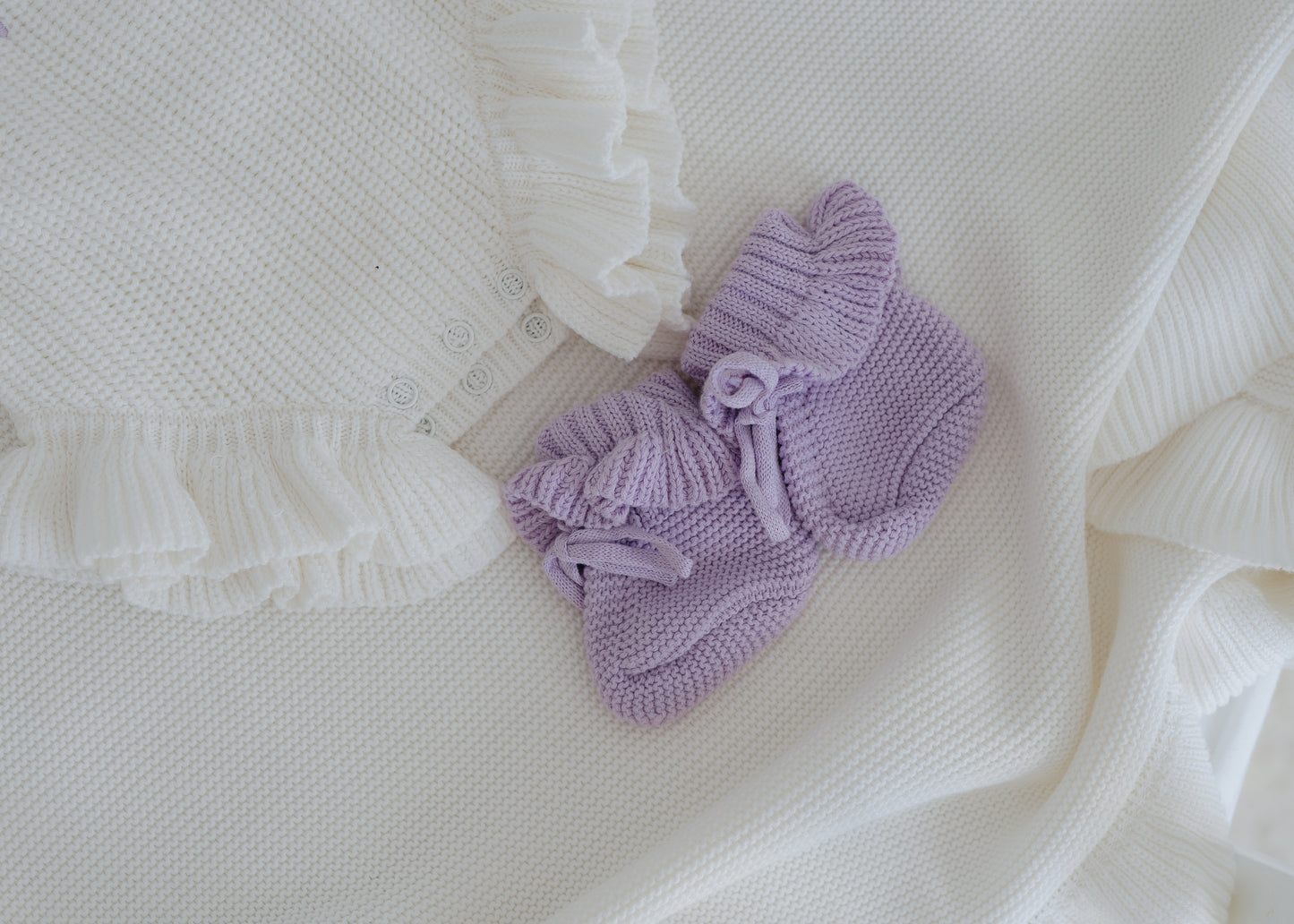 Knit Ruffle Booties-Lavender