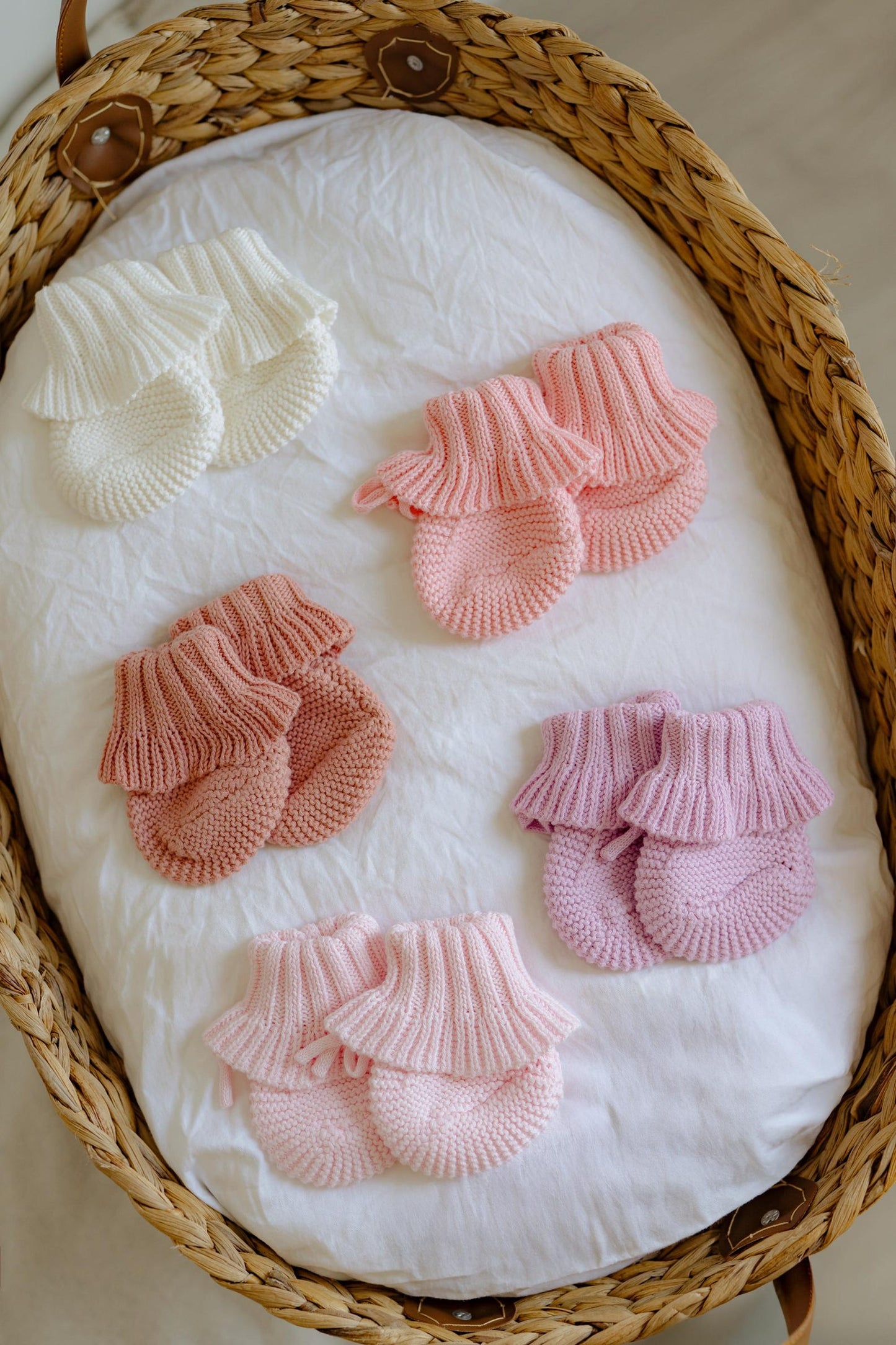 Knit Baby Bow and Booties Set