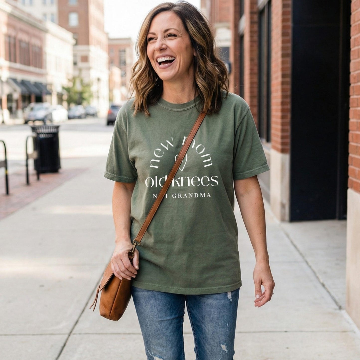 New Mom Old Knees Not Grandma T-shirt