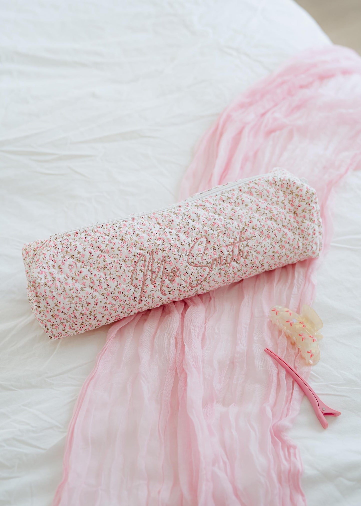 Flower quilted hair tool bag